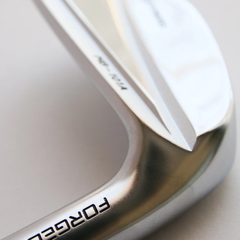 Pxg putter: mastering the art of precision on the greens